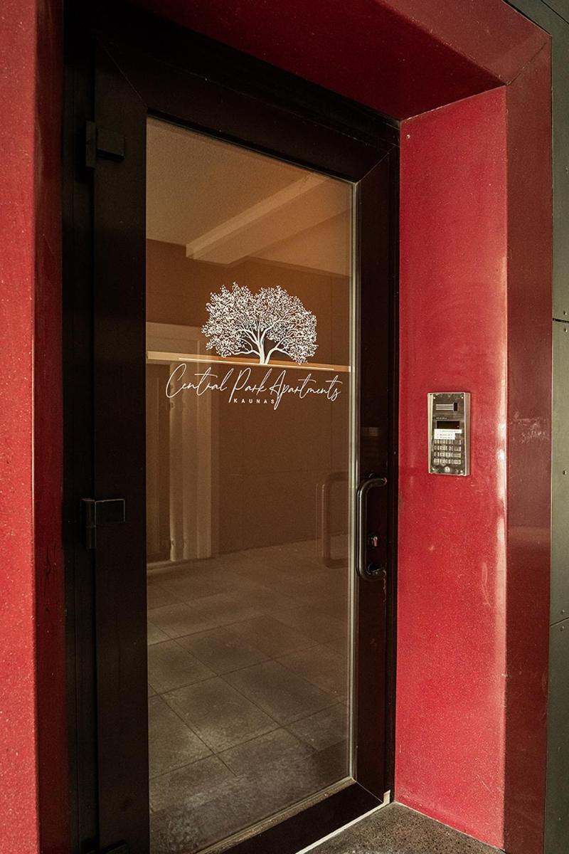 Central Park Apartments - The Luxury Collection Каунас Екстер'єр фото