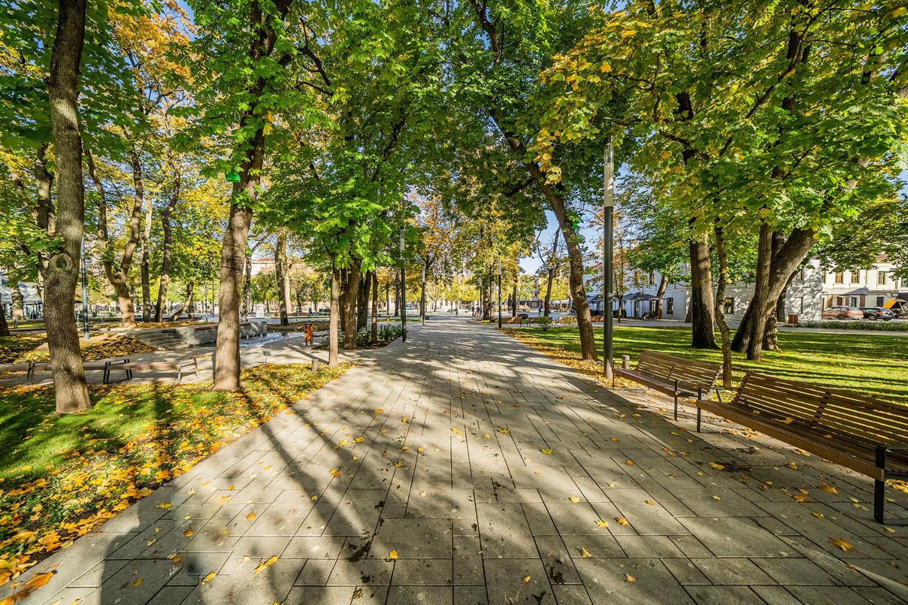 Central Park Apartments - The Luxury Collection Каунас Екстер'єр фото